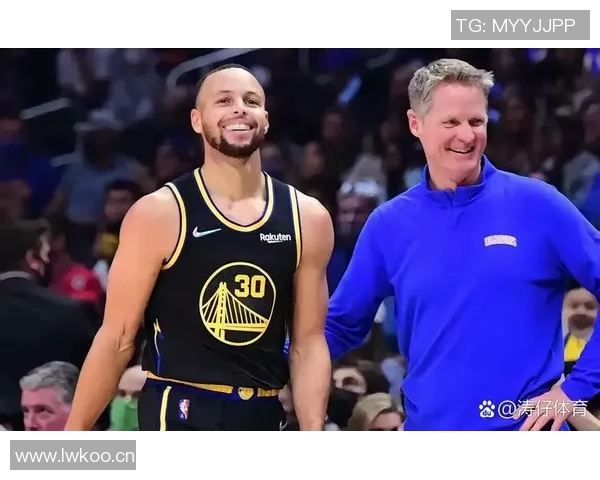 科尔谈库里缺阵球队表现三分球只是吉米多样进攻的一个选择