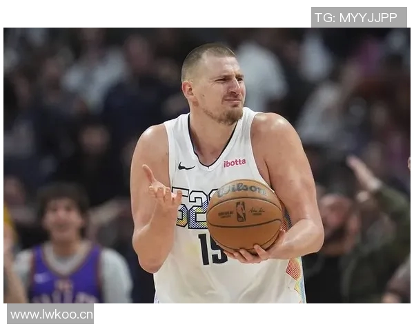 掘金官方两次失误NBA官方最终确认约基奇三双数据为27分12篮板11助攻 掘金官方两次失误NBA官方最终确认约基奇三双数据为27分12篮板11助攻