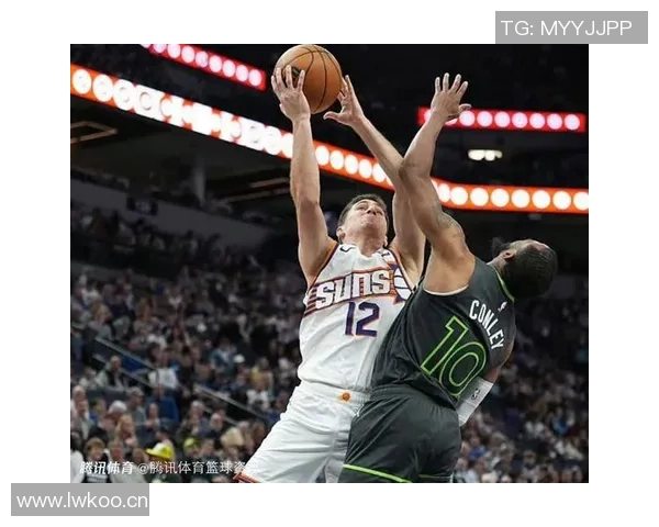 吉莱斯皮表现出色11投6中贡献19分3板6助攻助力球队稳定发挥