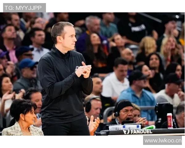 太阳主帅称训练效果显著将继续利用训练日加强球队磨合提升战斗力