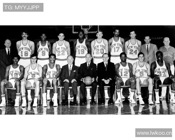 文班与教练组共同商议是否先发NBA决赛对阵尼克斯引发关注