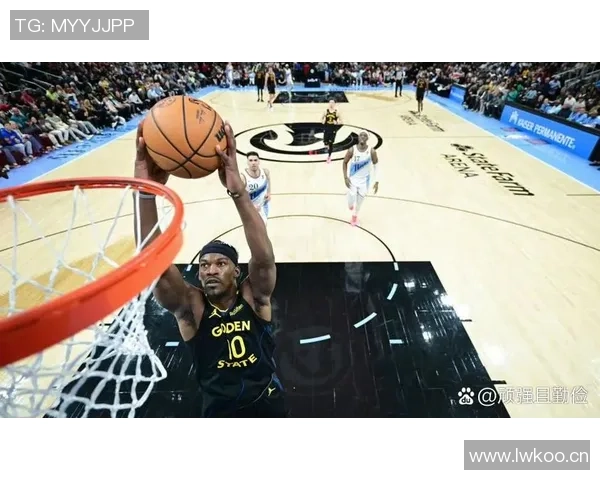 巴特勒表现出色14投7中贡献21分8篮板1助攻2抢断助力球队胜利