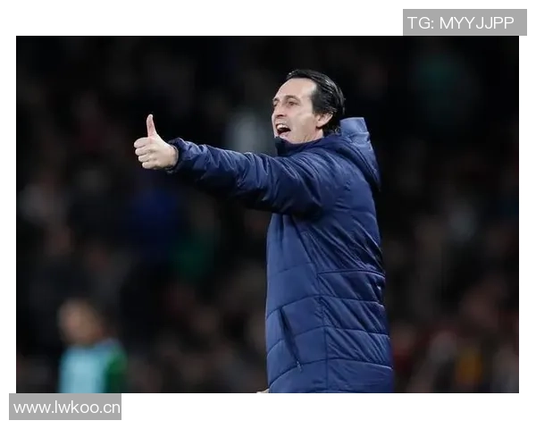 瑞士天空报道那不勒斯冬窗计划租借梅努以增加其出场机会 瑞士天空报道那不勒斯冬窗计划租借梅努以增加其出场机会