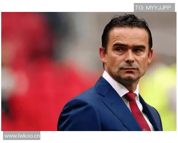 奥维马斯有望重返阿贾克斯担任体育总监职位