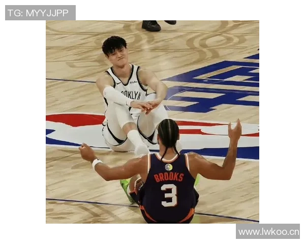 媒体人直言NBA商业本质球迷是衣食父母篮网却将小曾当作吉祥物