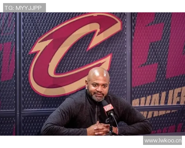 博彩网站分析最佳教练候选人概率比克斯塔夫领跑米奇紧随其后雷迪克位列第三