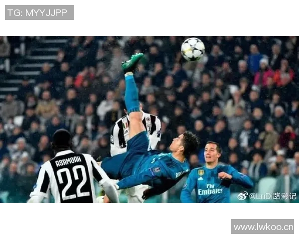 C罗传中意外反弹安吉洛破门胜利队在第30分钟成功扳平比分