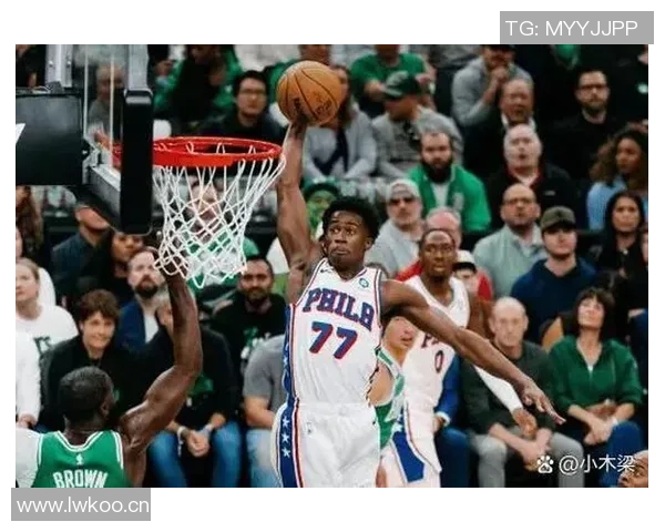 埃奇库姆谈与恩比德搭档心得：随时准备好出手投篮的关键秘诀