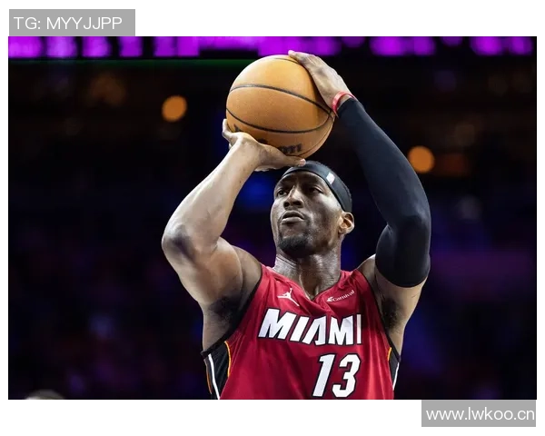 帕金斯直言湖人球员各自为战群聊缺失让团队氛围堪忧