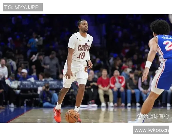 加兰复出表现出色12投5中斩获20分2篮板7助攻三分球命中率高达75