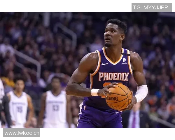 爱德华兹表现平平半场仅得10分次节状态下滑仅得2分