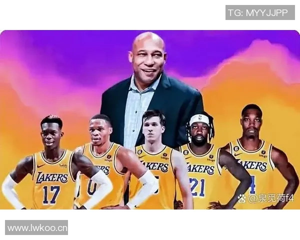 勇士新阵容亮相库里携手穆迪与威尔理查德共筑冠军梦想