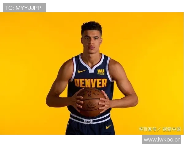 小迈克尔波特表现出色20投9中斩获28分三分球命中率高达417 小迈克尔波特表现出色20投9中斩获28分三分球命中率高达417